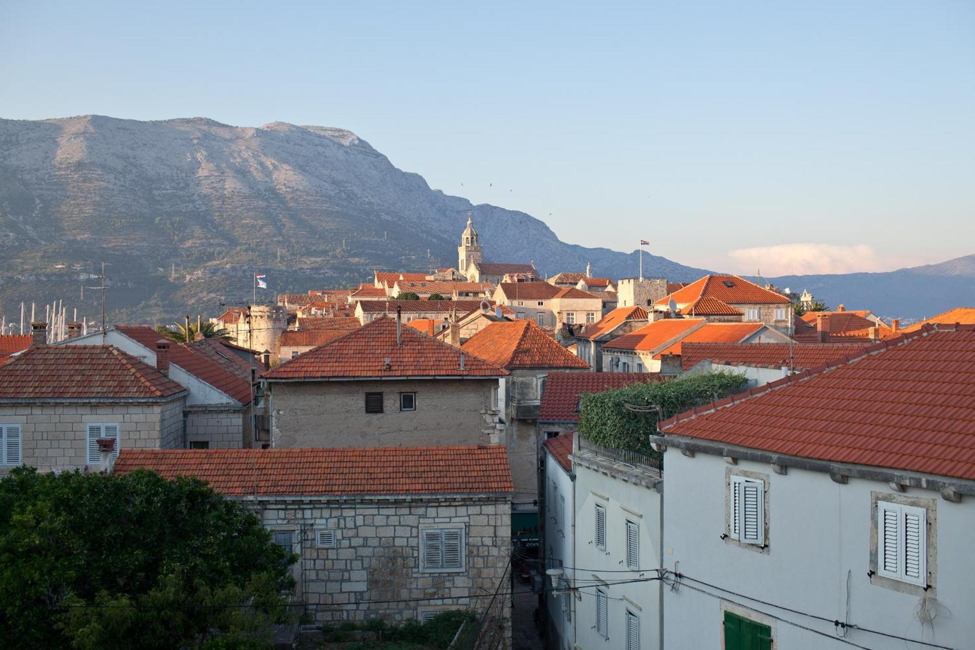 Apartment Zara Korcula Town Bagian luar foto